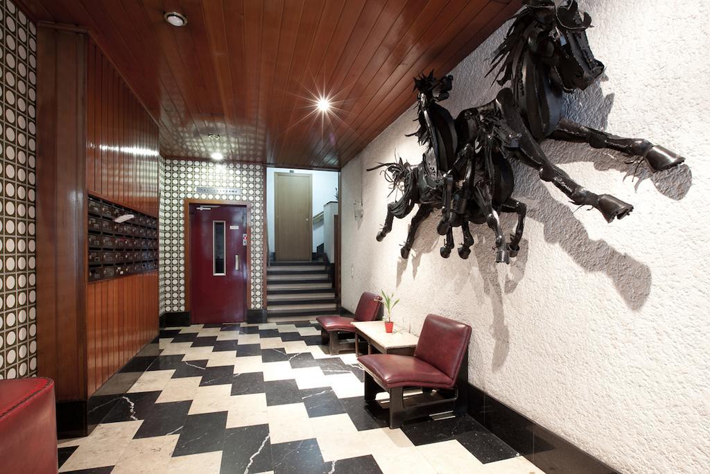 バルセロナLetsgo Sagrada Familia Penthouseアパートメント 部屋 写真